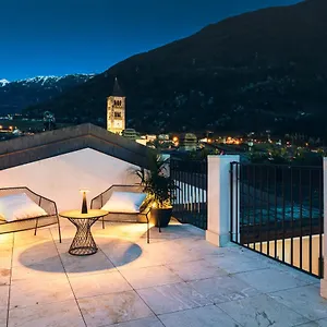 Domus Cavour Rooms&suites Hotel Tirano