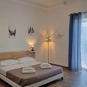 Fly Bed & Breakfast Napoli