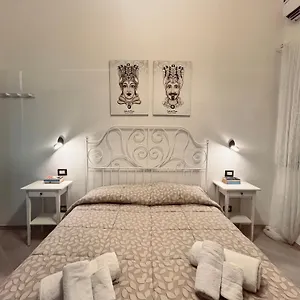 La Casetta Isonzo Bed & Breakfast Syracuse